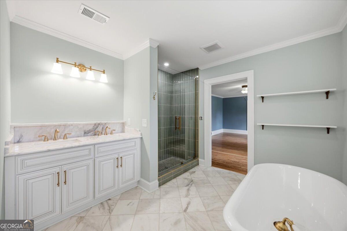 3860 Ridge Avenue Property Photo 29