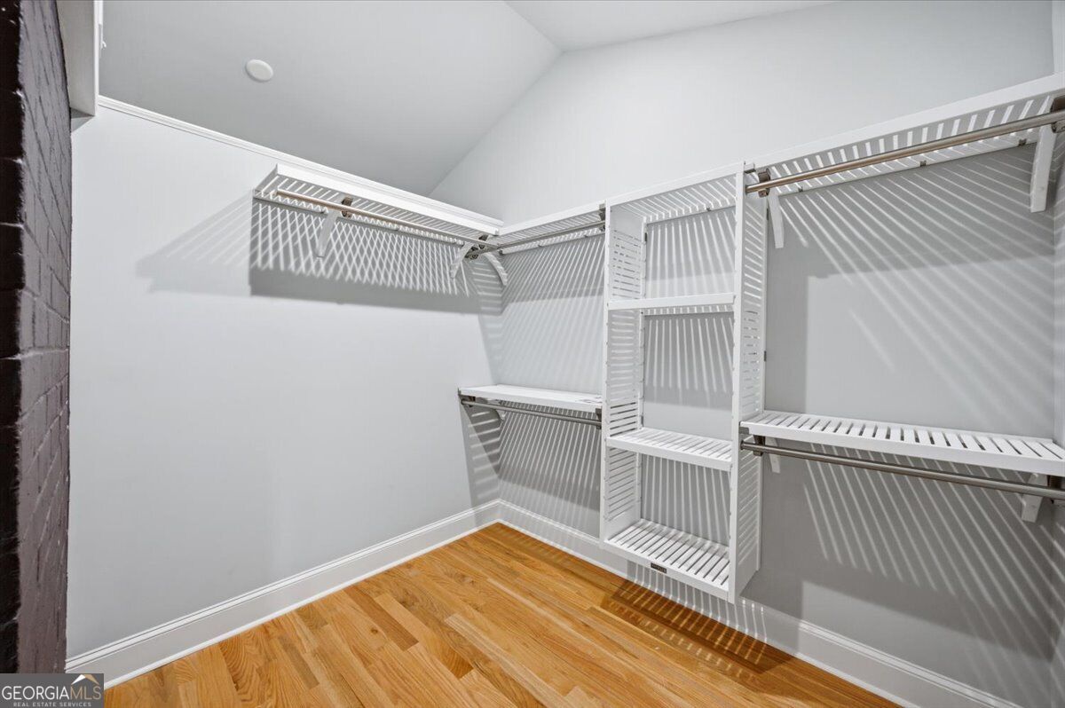 3860 Ridge Avenue Property Photo 31