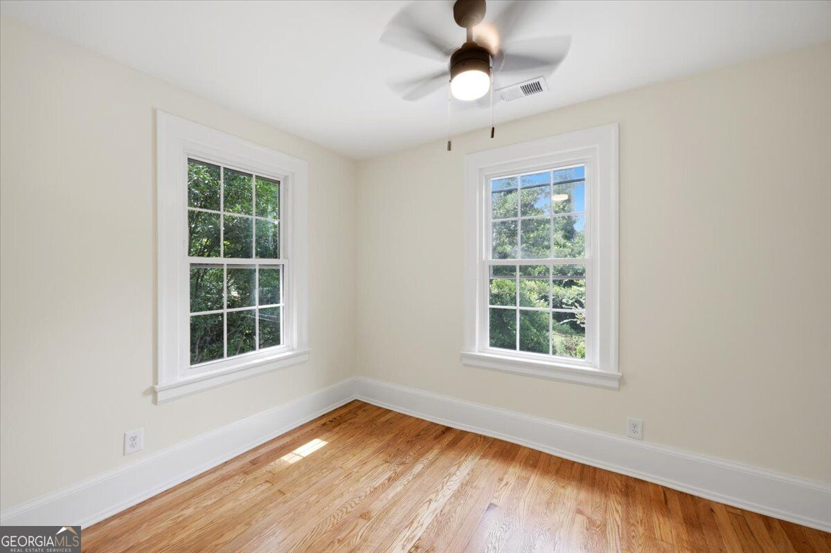 3860 Ridge Avenue Property Photo 32