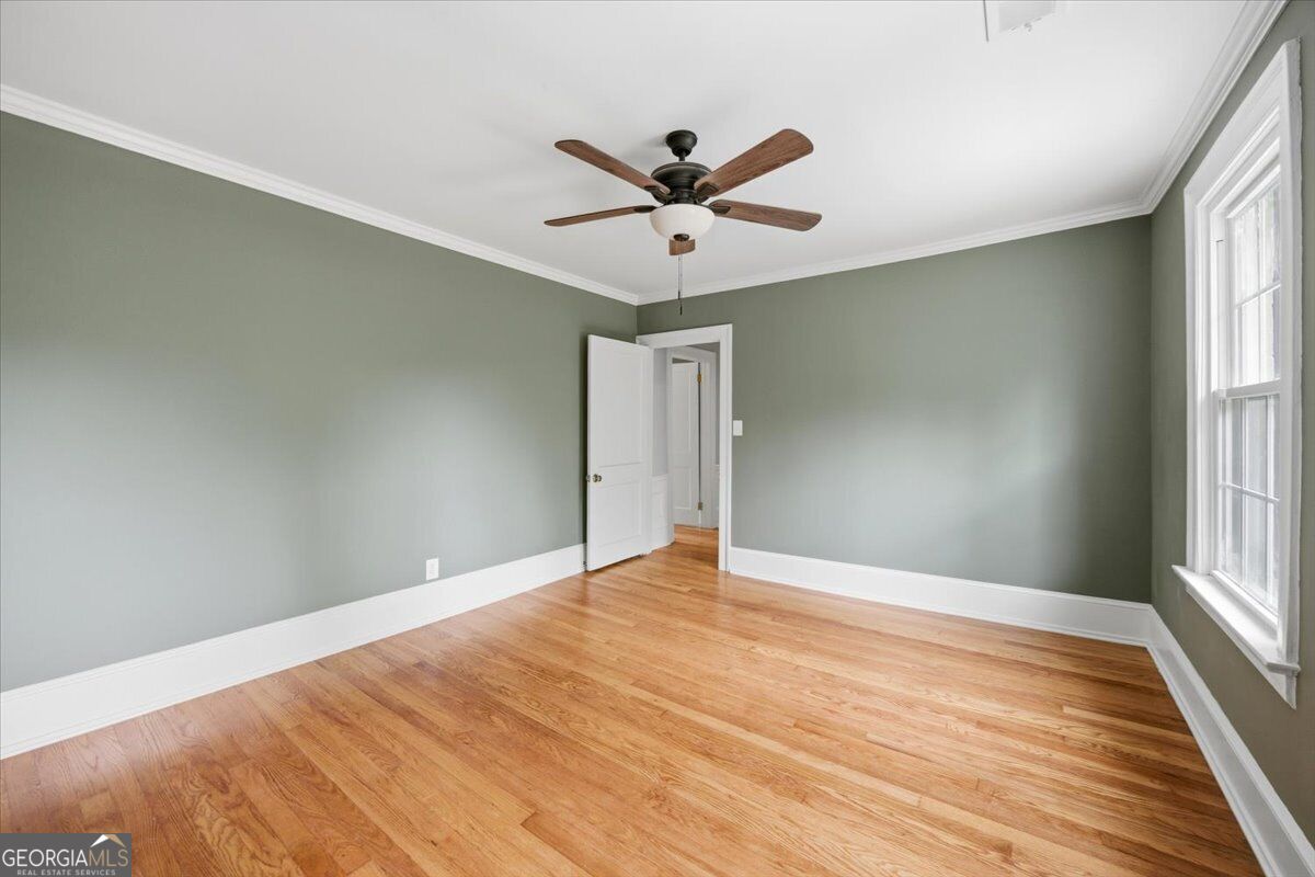 3860 Ridge Avenue Property Photo 38