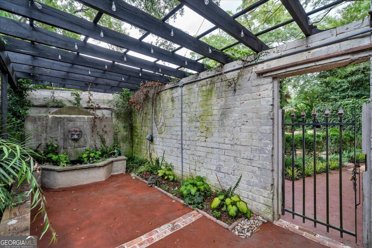 3860 Ridge Avenue Property Photo 66