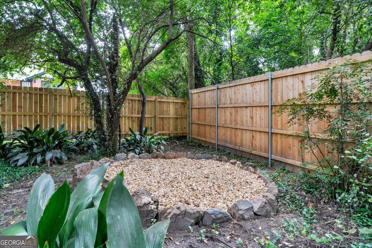 3860 Ridge Avenue Property Photo 67