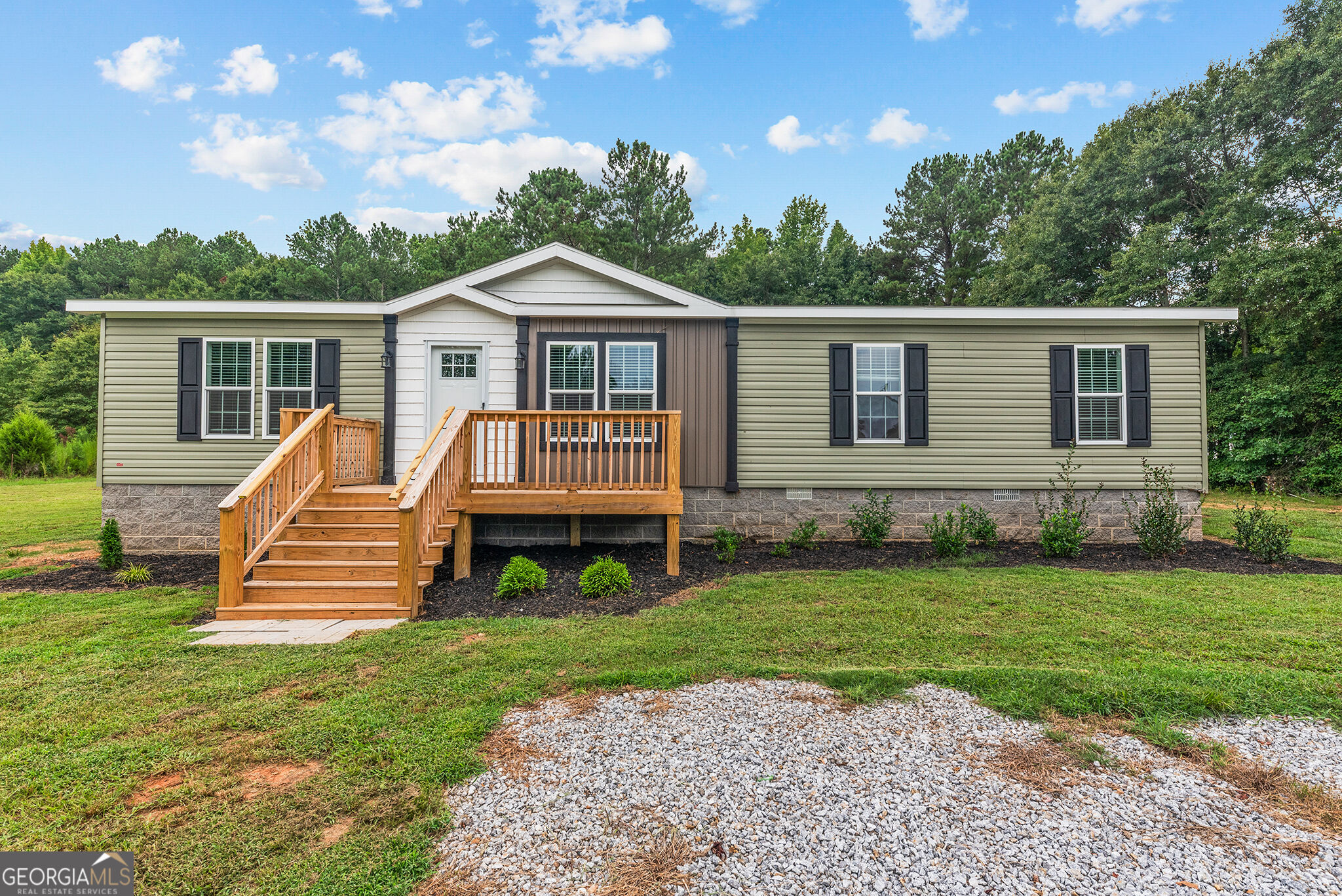 2425 Hardman Morris Road Property Photo 1