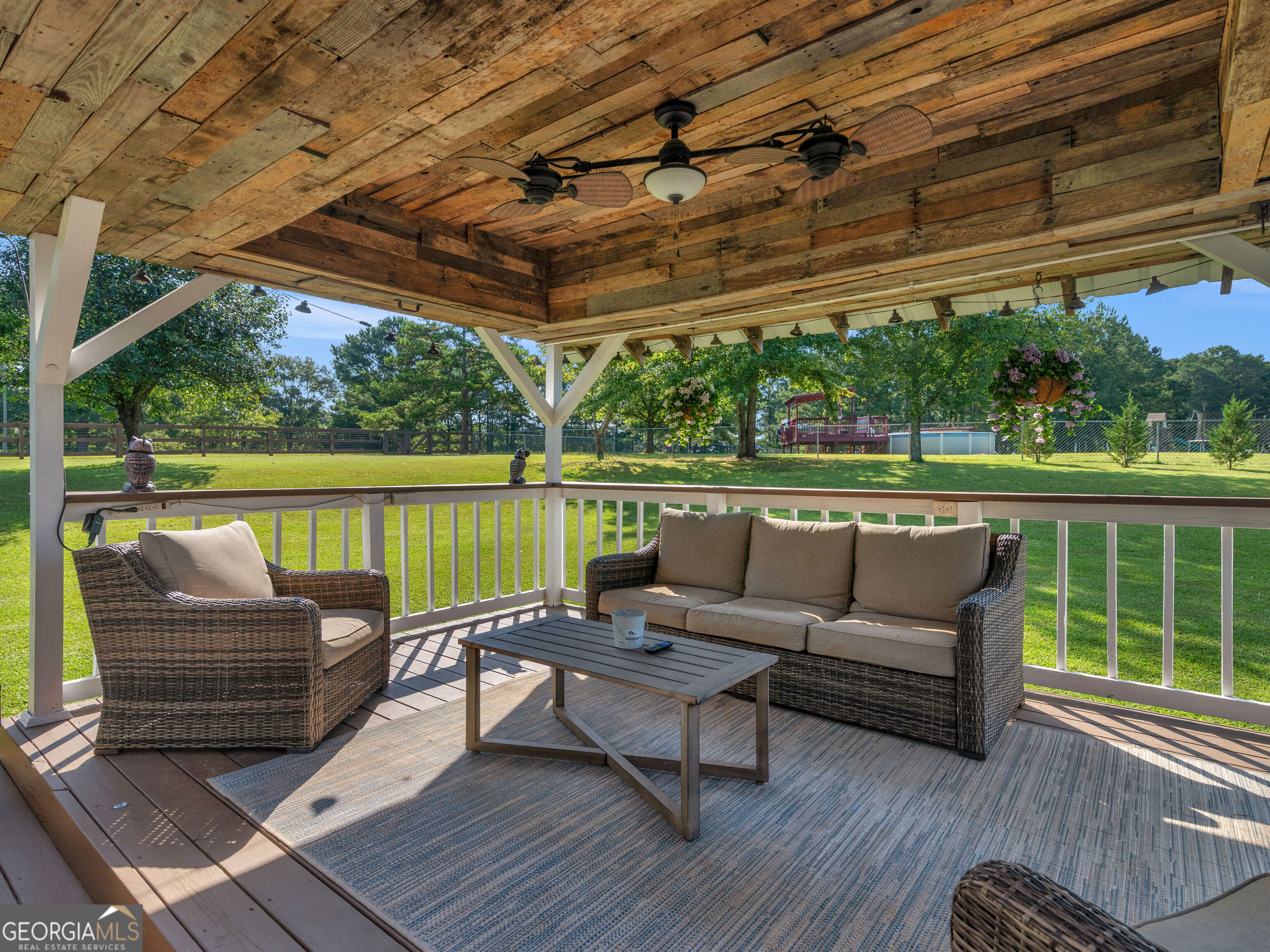 373 Mccart Road Property Photo 5
