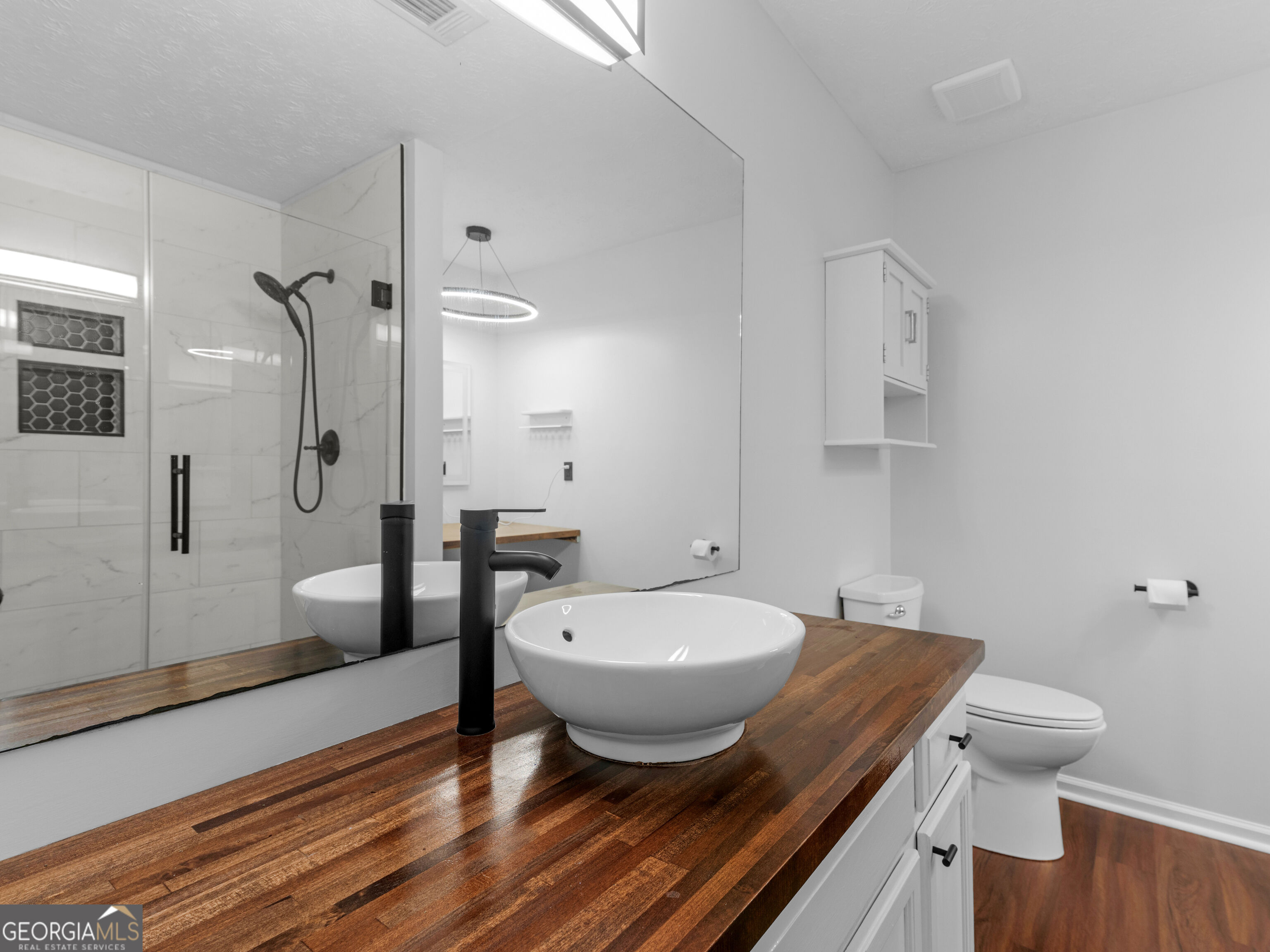 373 Mccart Road Property Photo 15