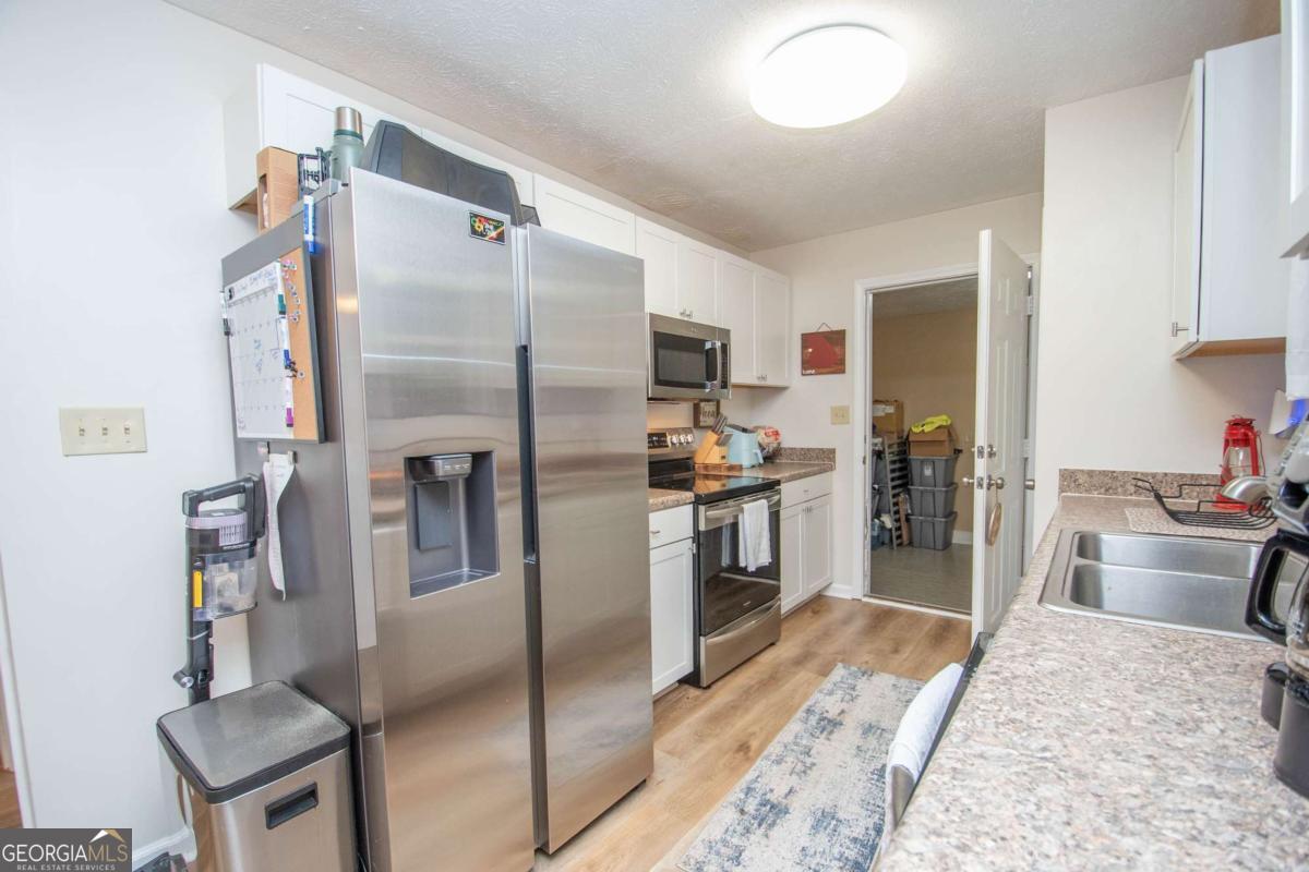 1104 Alverson Road Property Photo 8