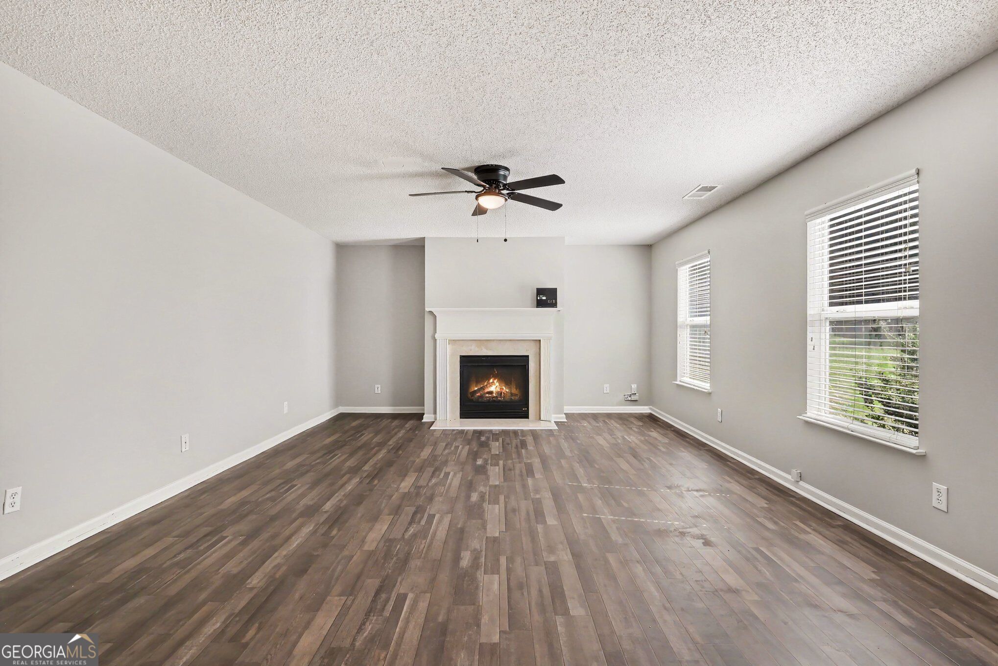 2020 Sweet Bay Drive Property Photo 8