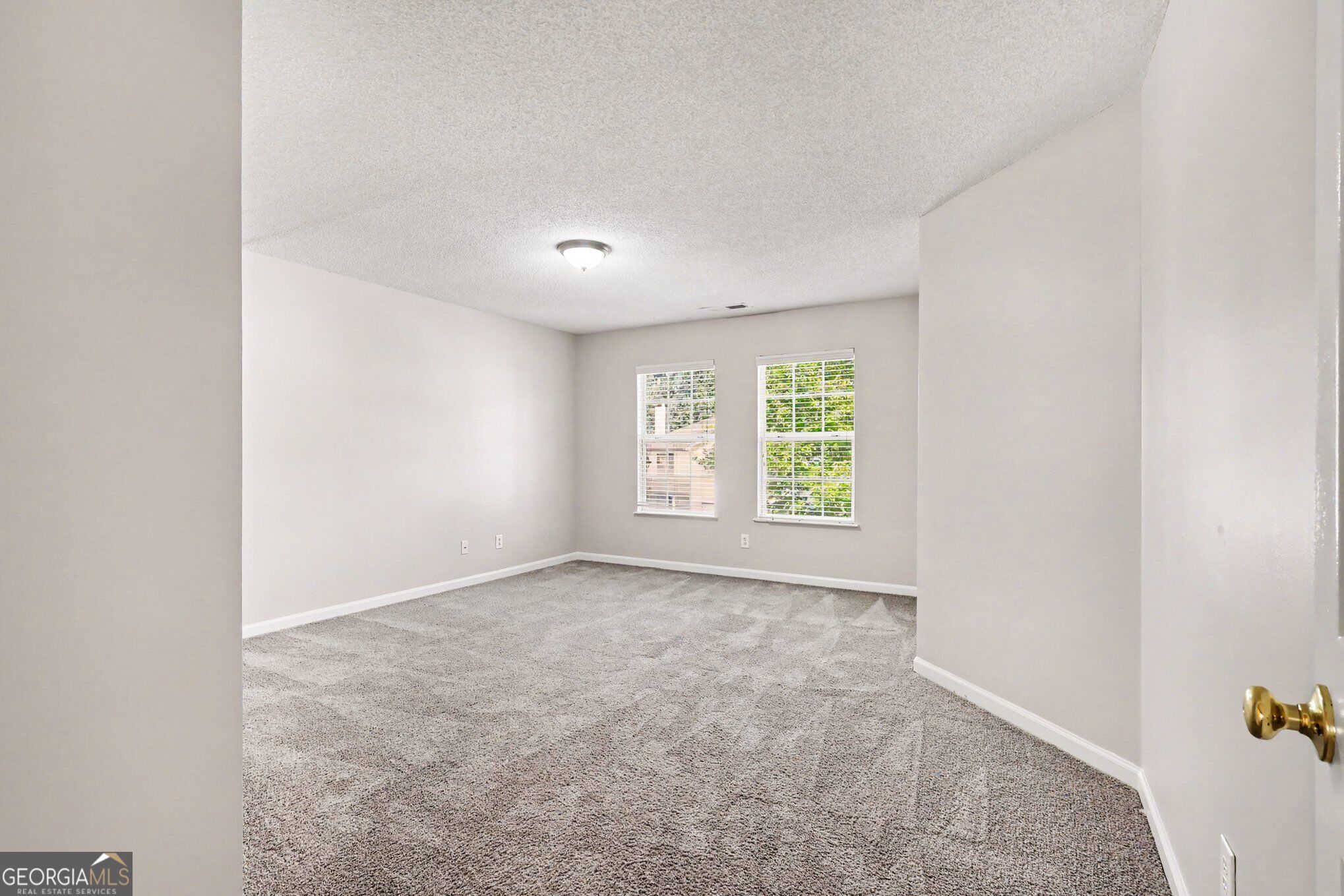 2020 Sweet Bay Drive Property Photo 18
