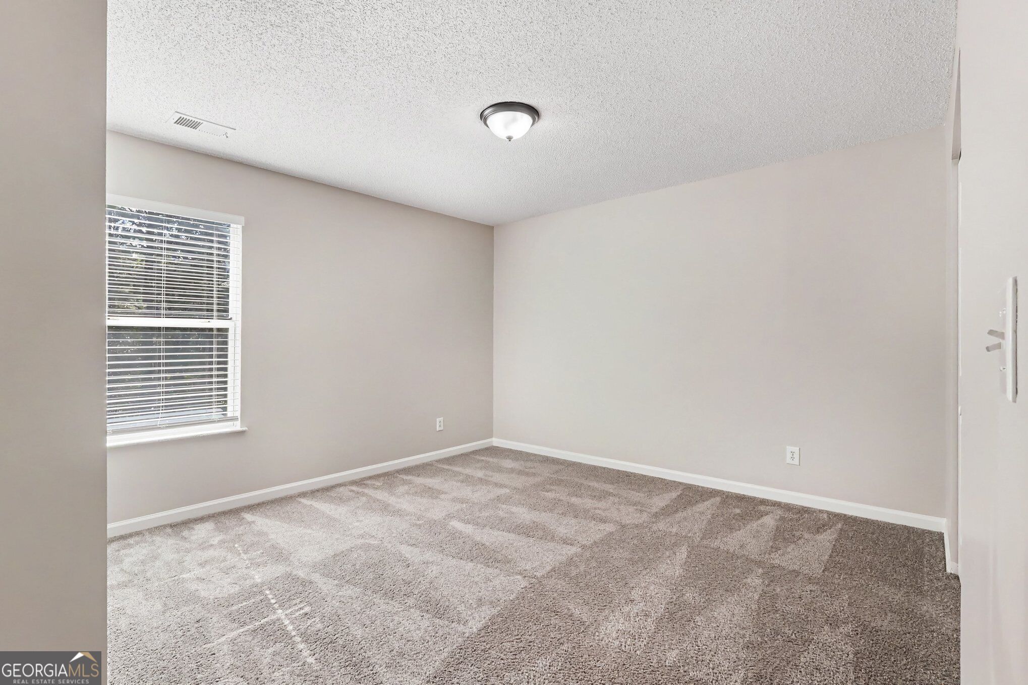 2020 Sweet Bay Drive Property Photo 19