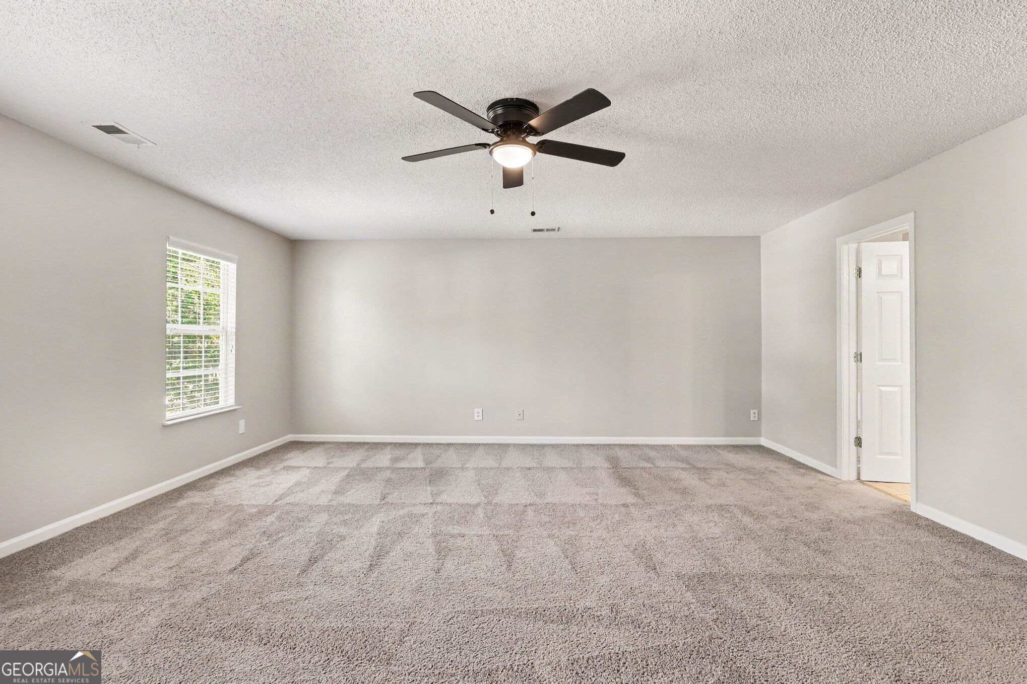 2020 Sweet Bay Drive Property Photo 27
