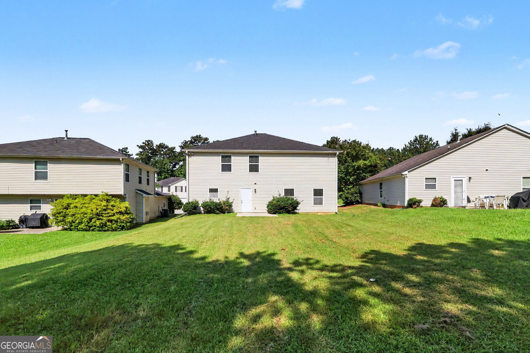 2020 Sweet Bay Drive Property Photo 35