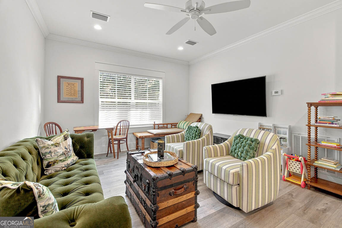 311 Peachtree Street Property Photo 31