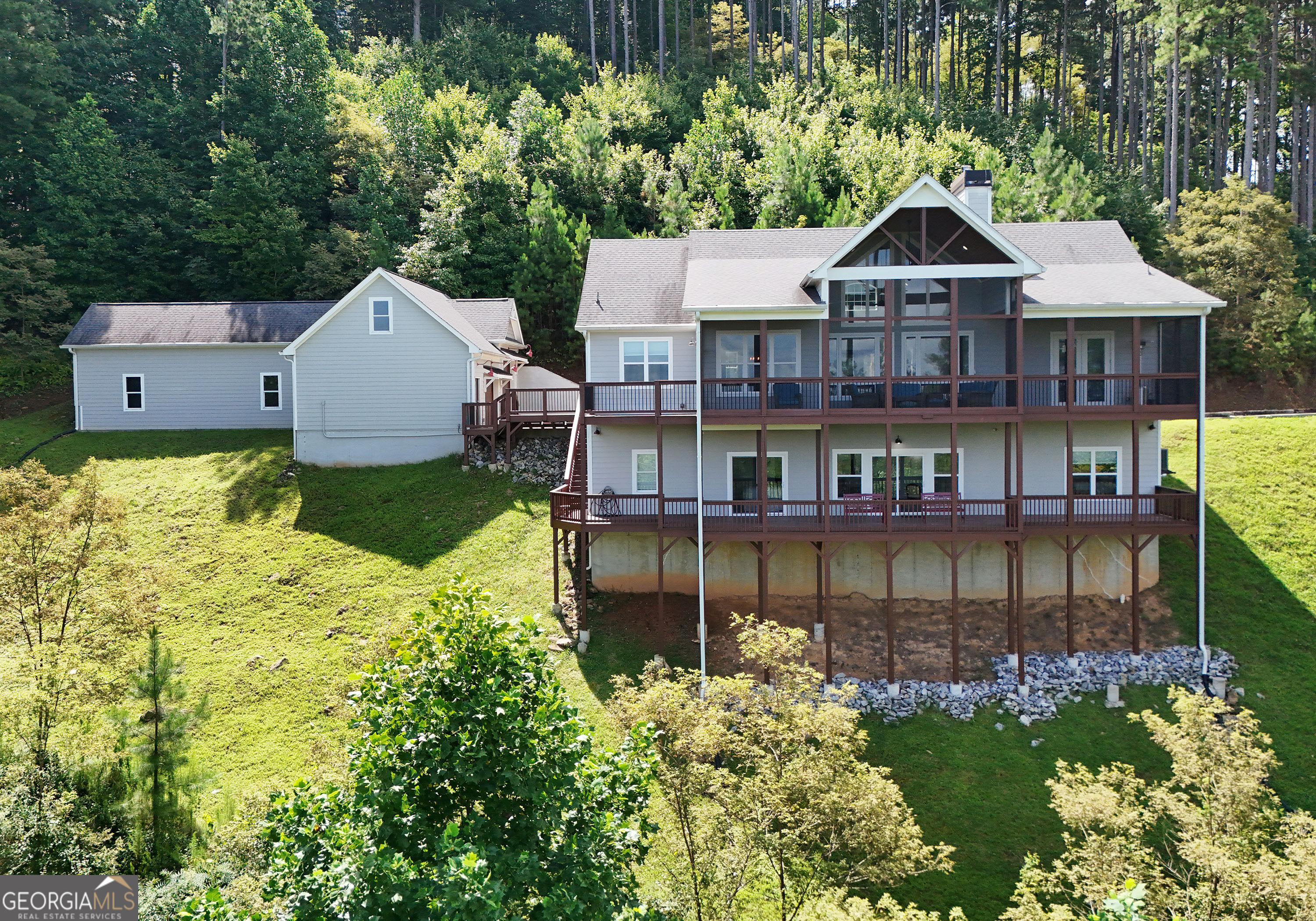 732 Ridge Pointe Way Property Photo 4