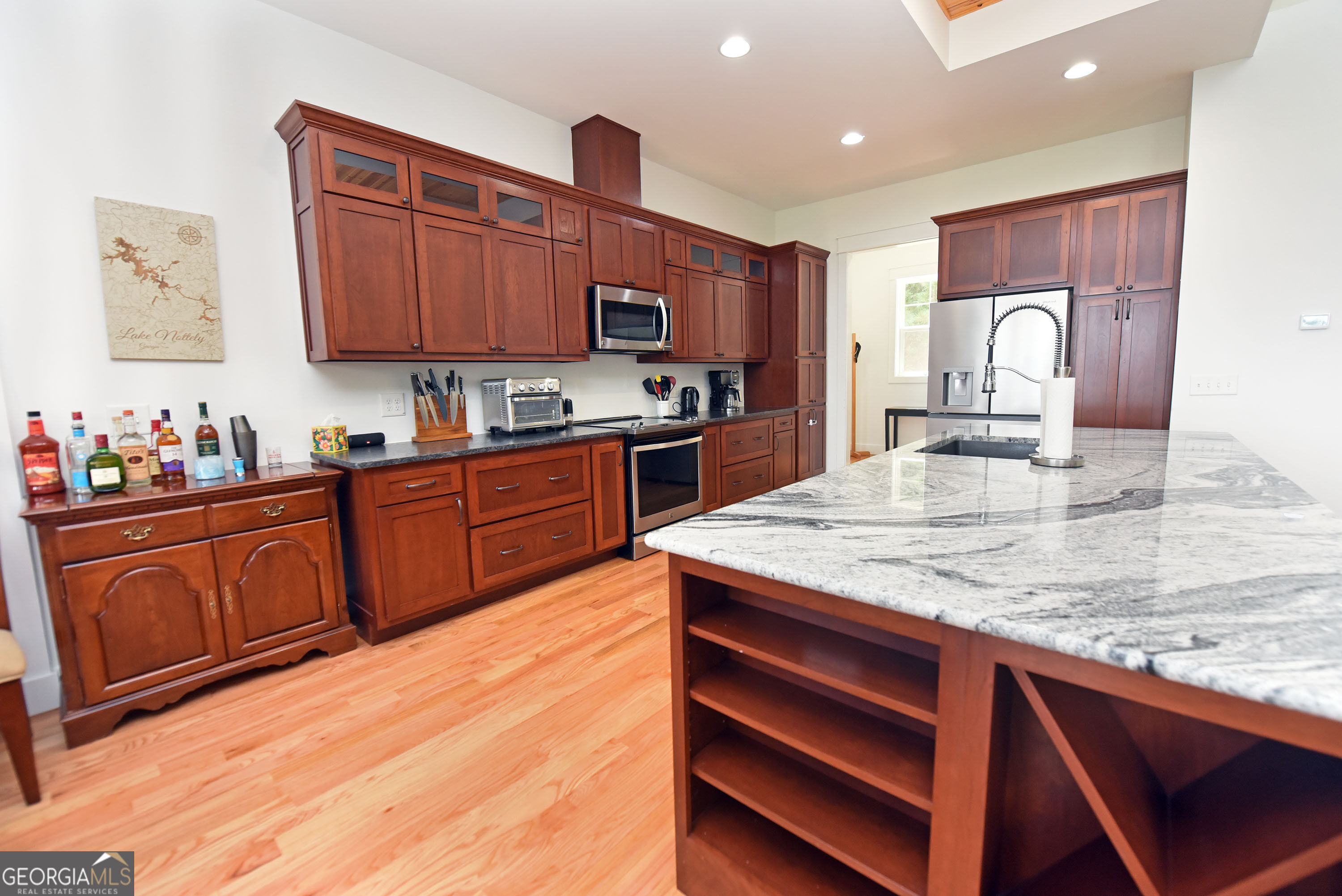 732 Ridge Pointe Way Property Photo 12
