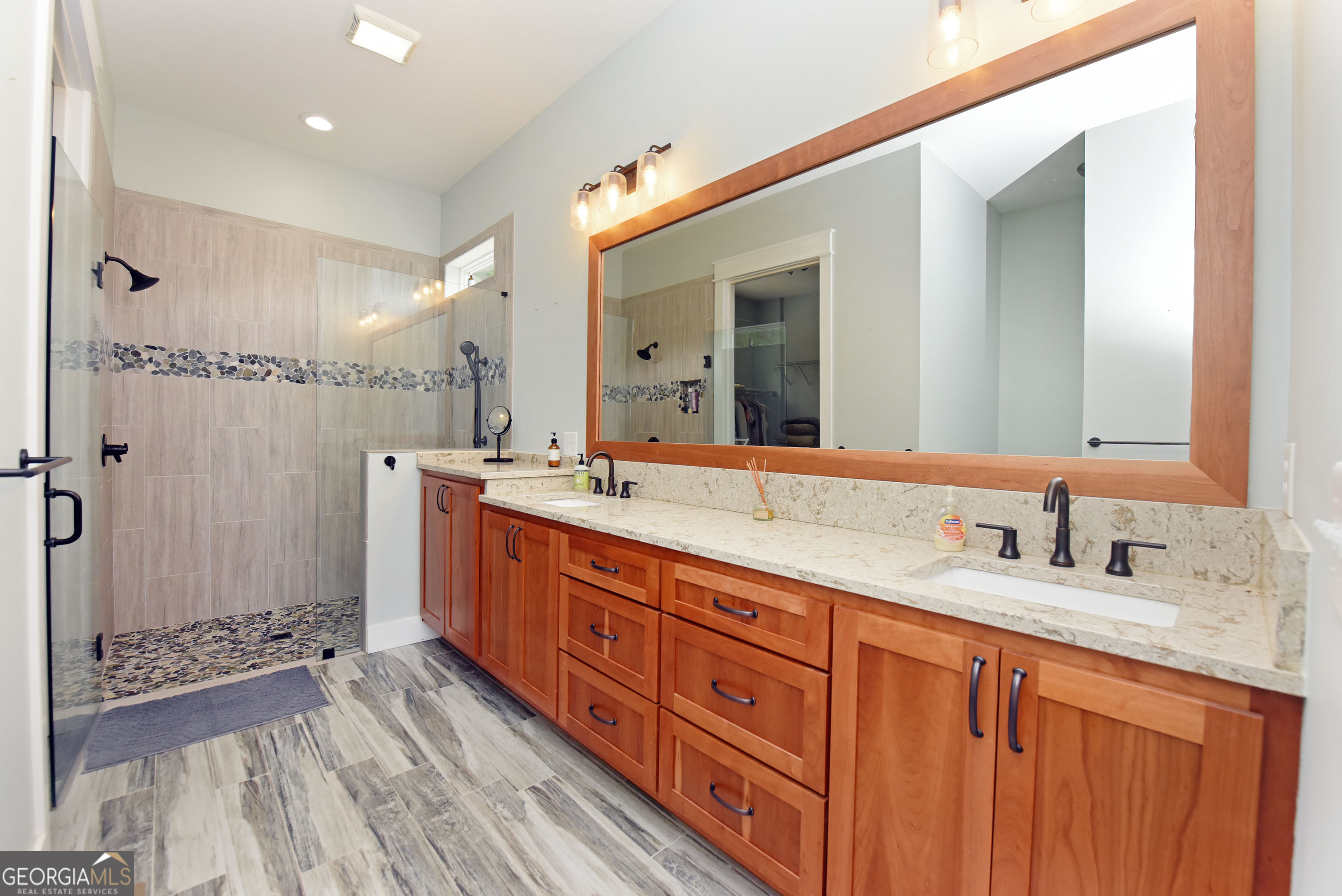 732 Ridge Pointe Way Property Photo 35