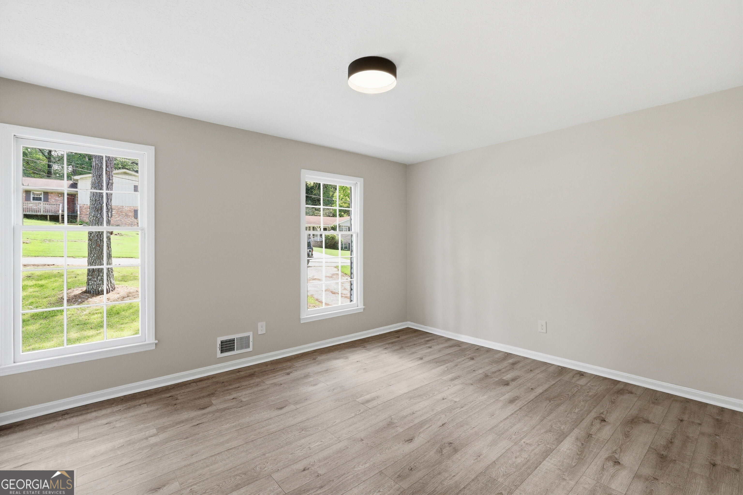 3300 S Whisper Drive Property Photo 15