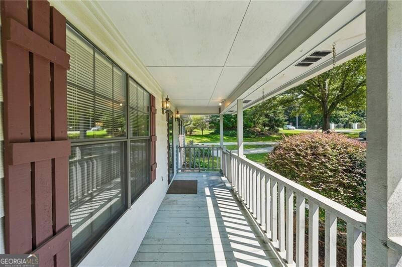 16055 Thompson Road Property Photo 6