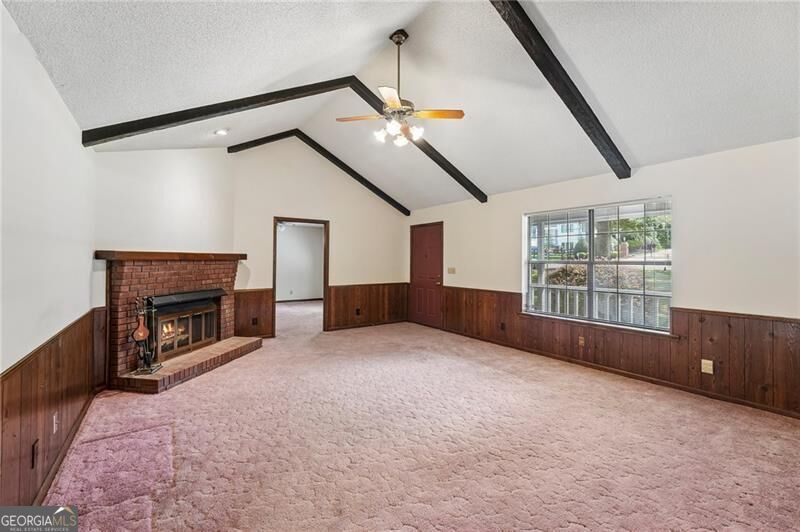 16055 Thompson Road Property Photo 7
