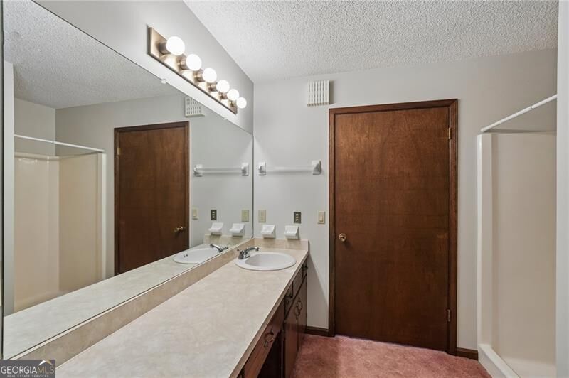 16055 Thompson Road Property Photo 17