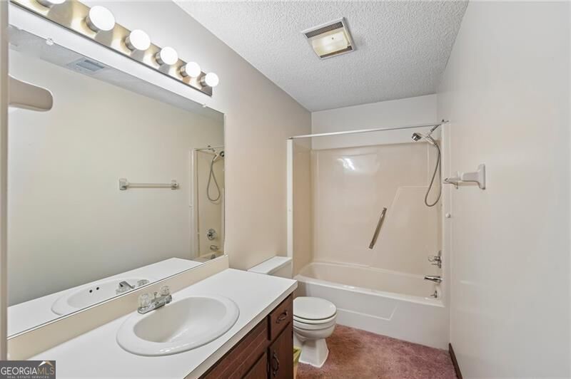 16055 Thompson Road Property Photo 18