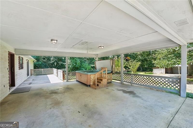 16055 Thompson Road Property Photo 24