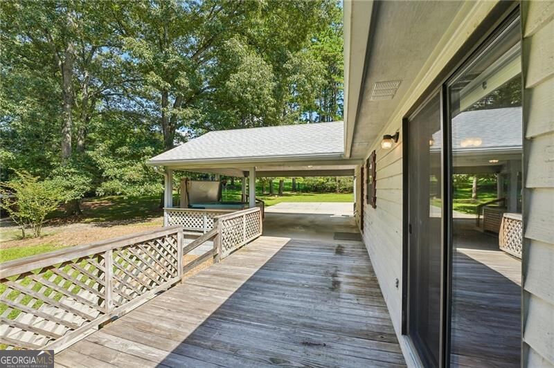 16055 Thompson Road Property Photo 28