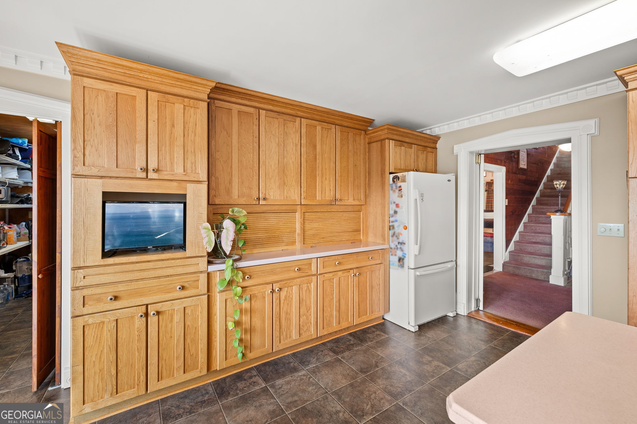 684 Grandview Avenue Property Photo 21