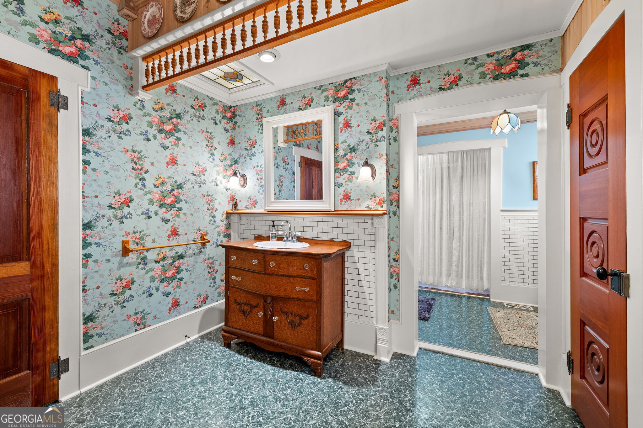 684 Grandview Avenue Property Photo 30