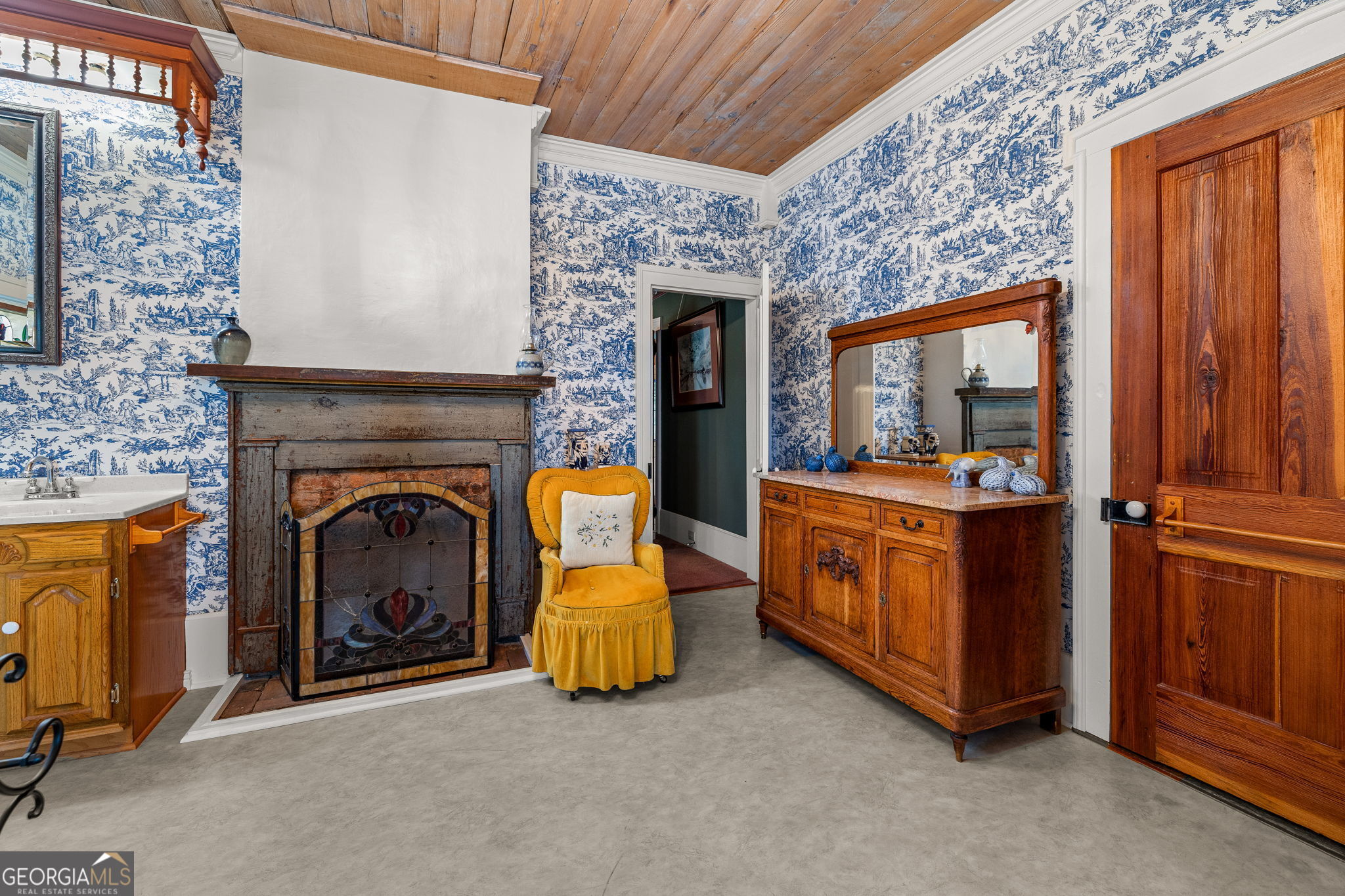 684 Grandview Avenue Property Photo 41