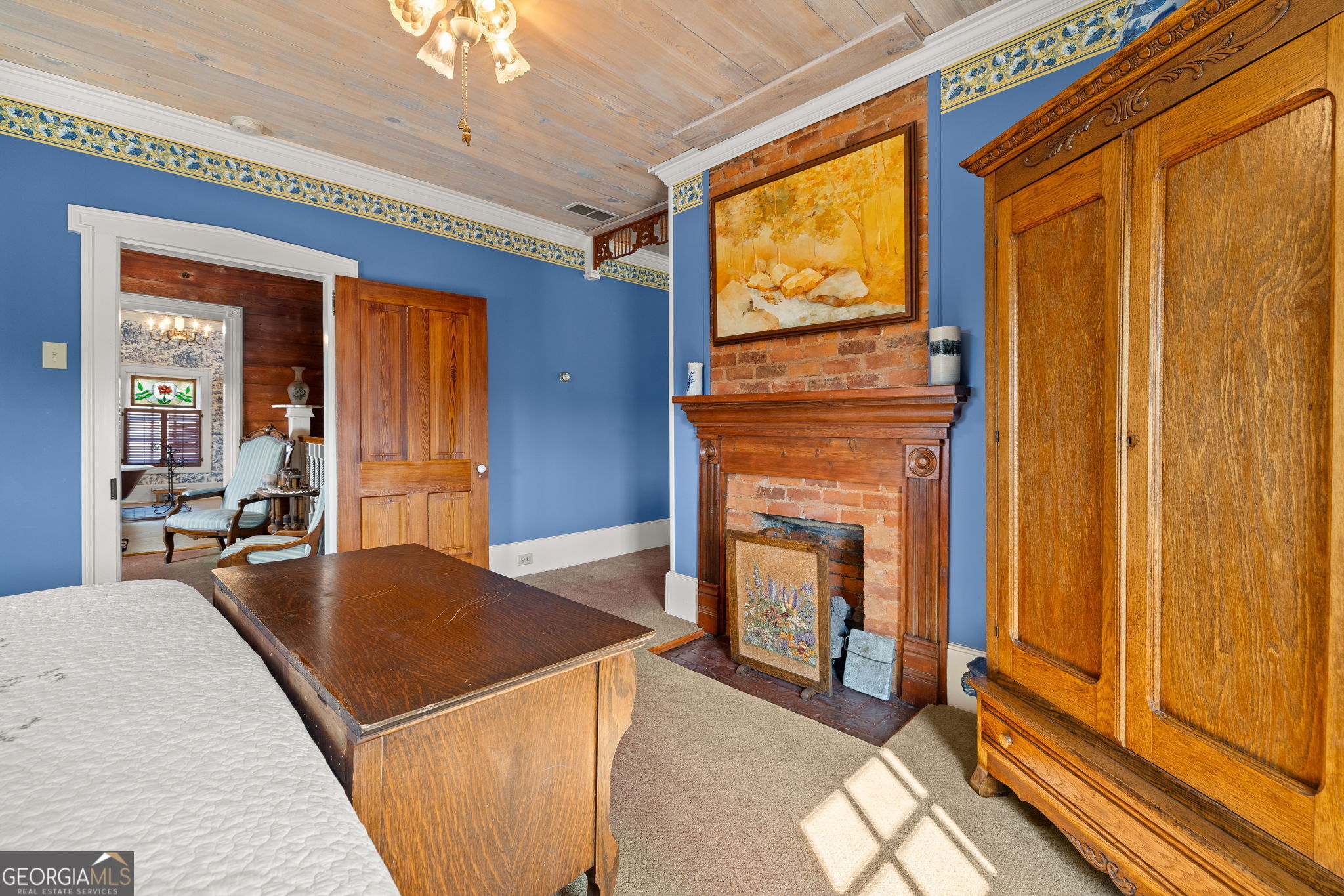 684 Grandview Avenue Property Photo 44