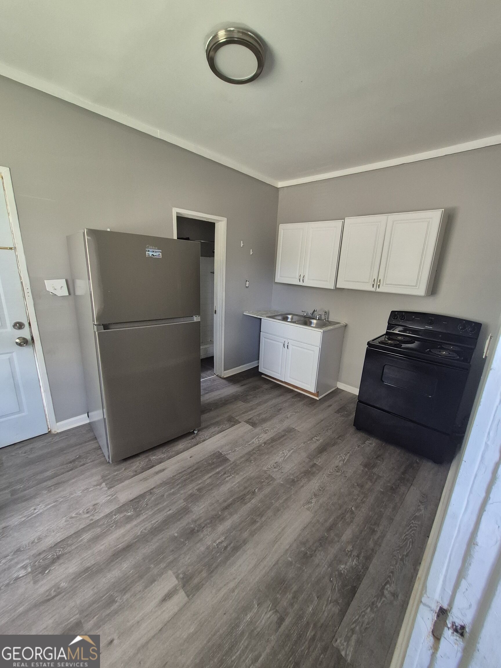 1893 3rd Avenue Property Photo 11