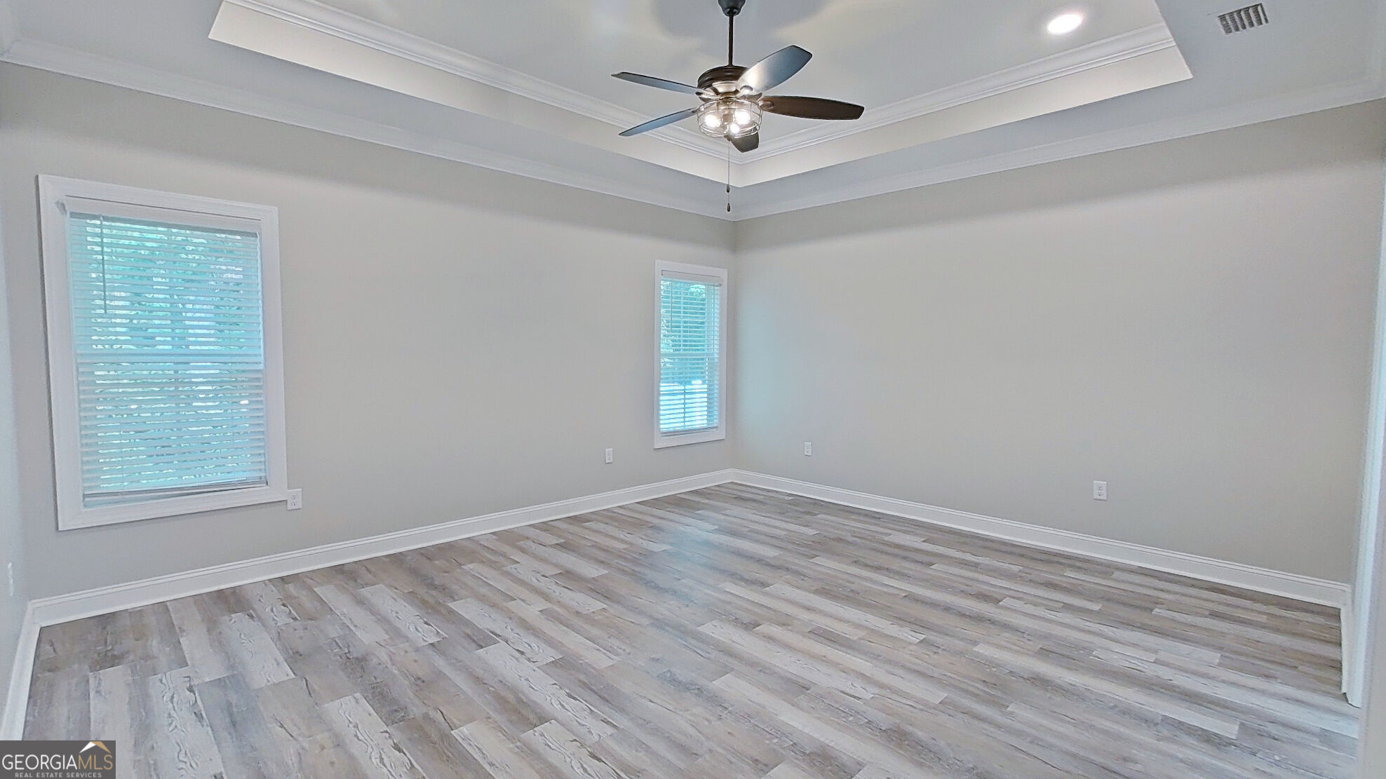 370 Madison Boulevard Property Photo 27