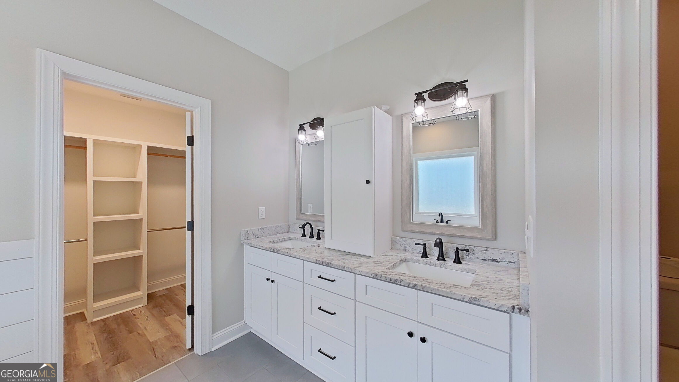 370 Madison Boulevard Property Photo 31