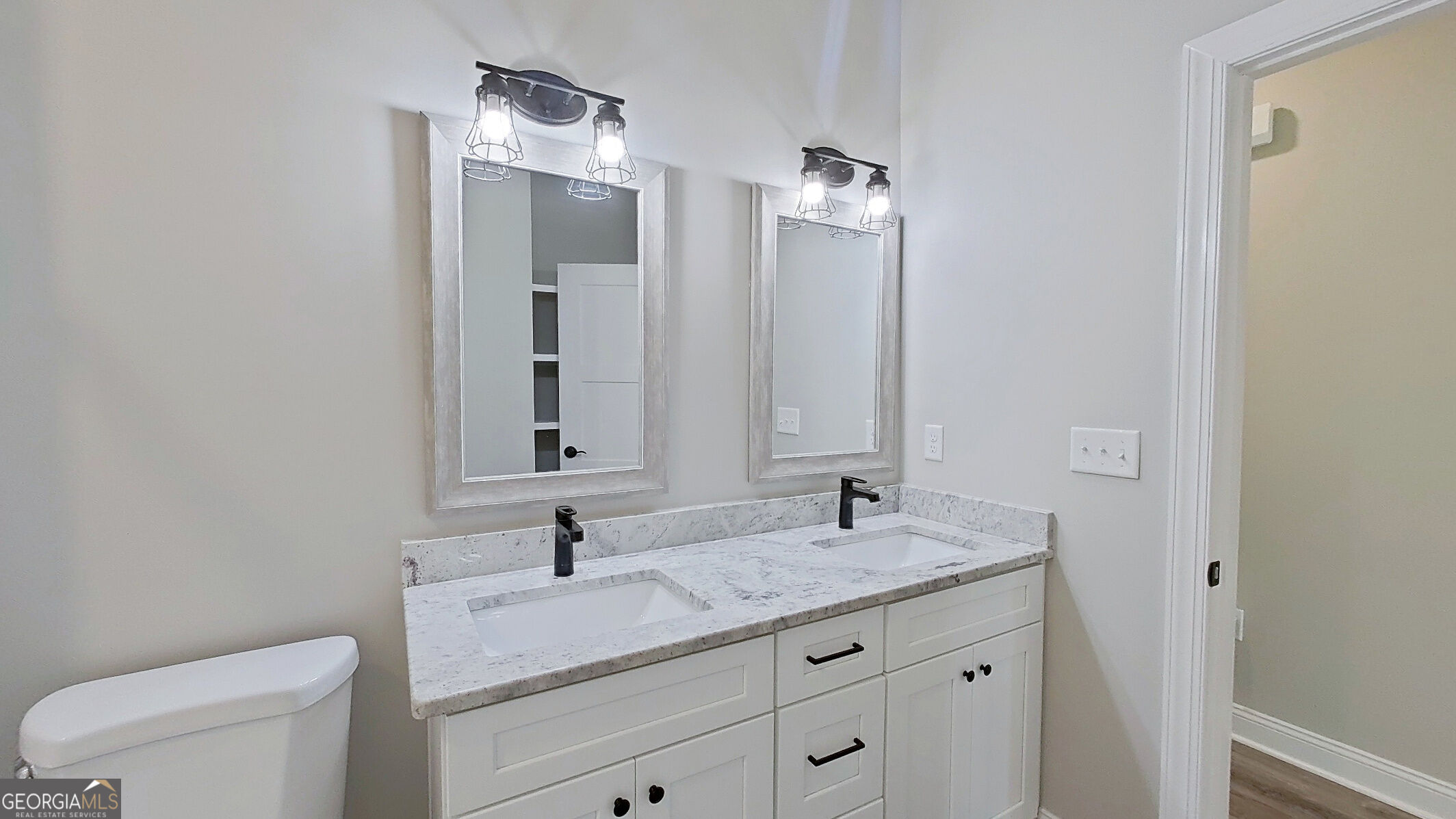 370 Madison Boulevard Property Photo 52