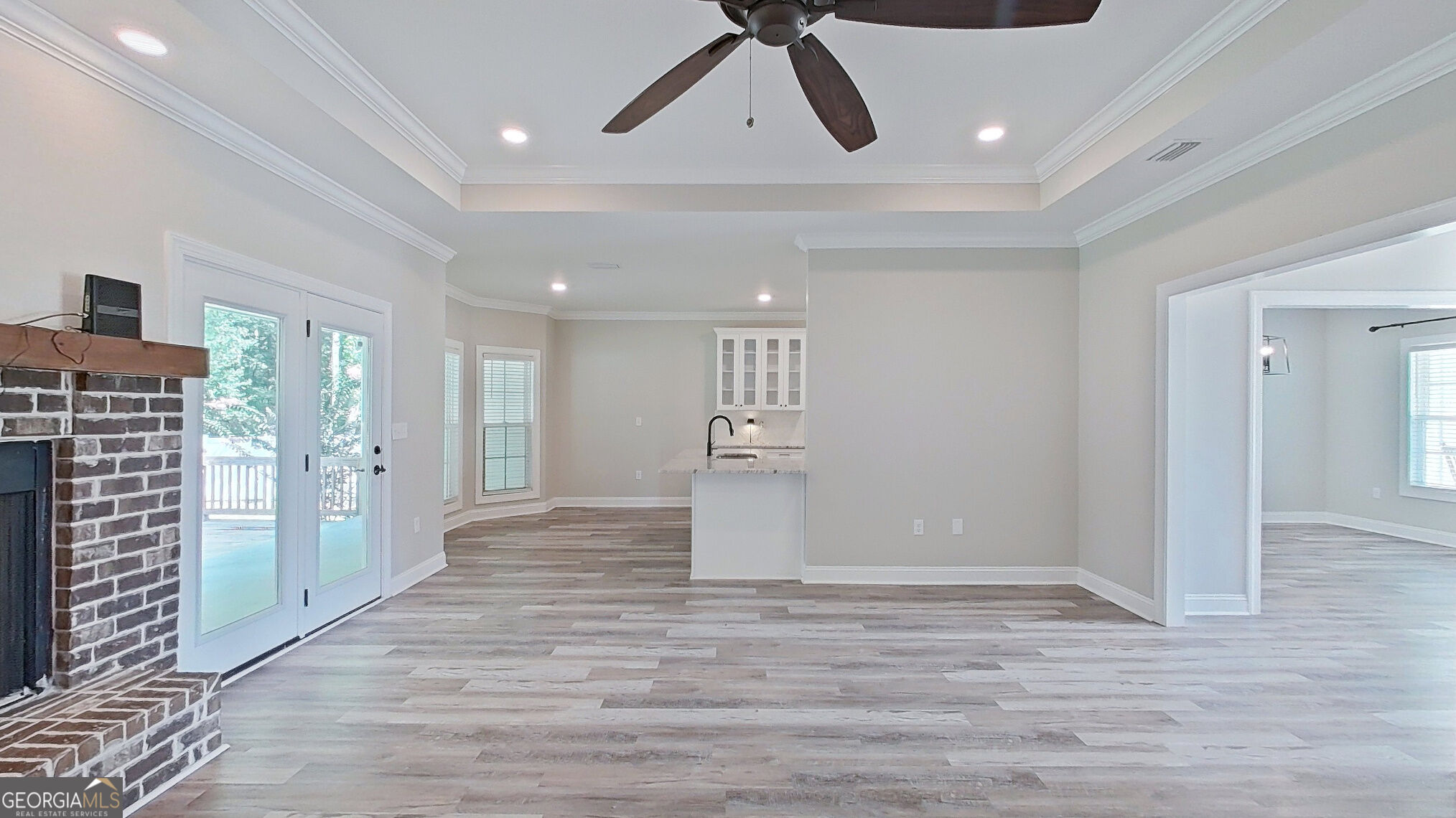 370 Madison Boulevard Property Photo 58