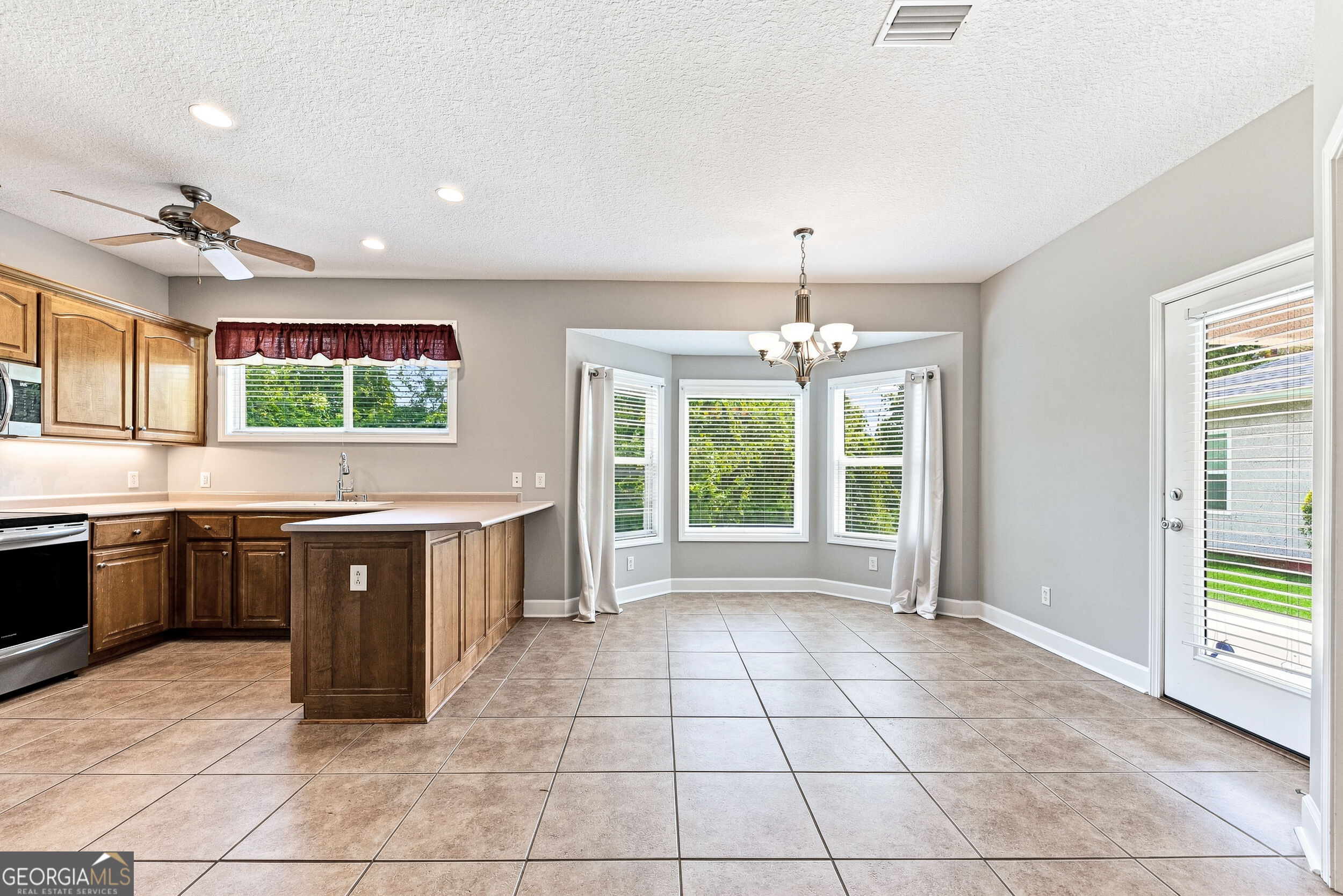 419 Eagle Boulevard Property Photo 19