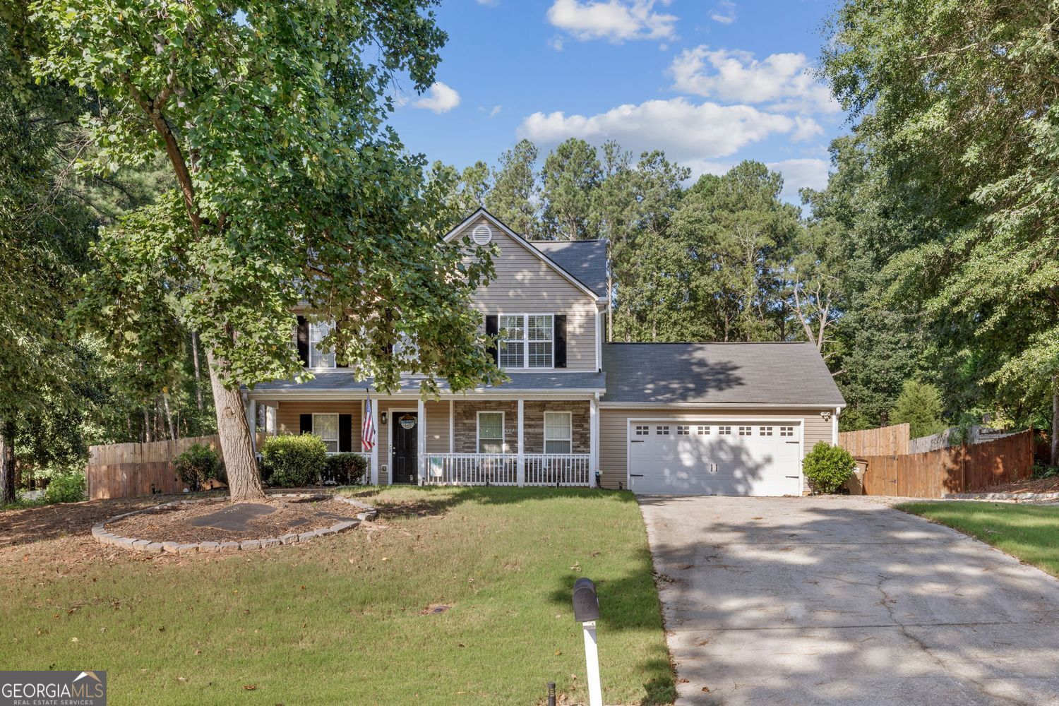 410 Winston Manor Drive Property Photo 1