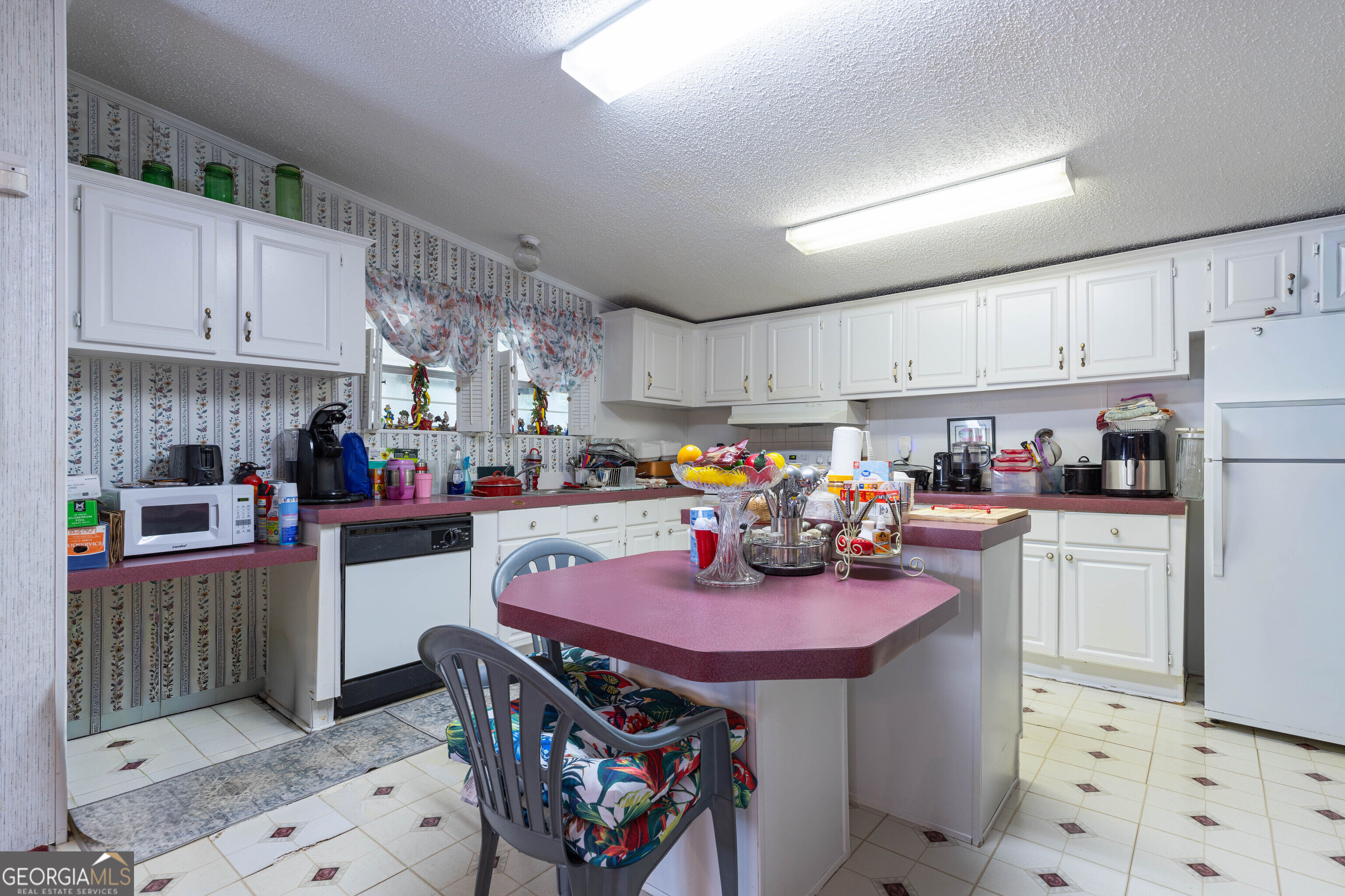 294 Pebble Hill Circle Property Photo 10