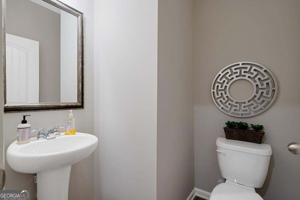 230 Lower Pheasant Lane Property Photo 16
