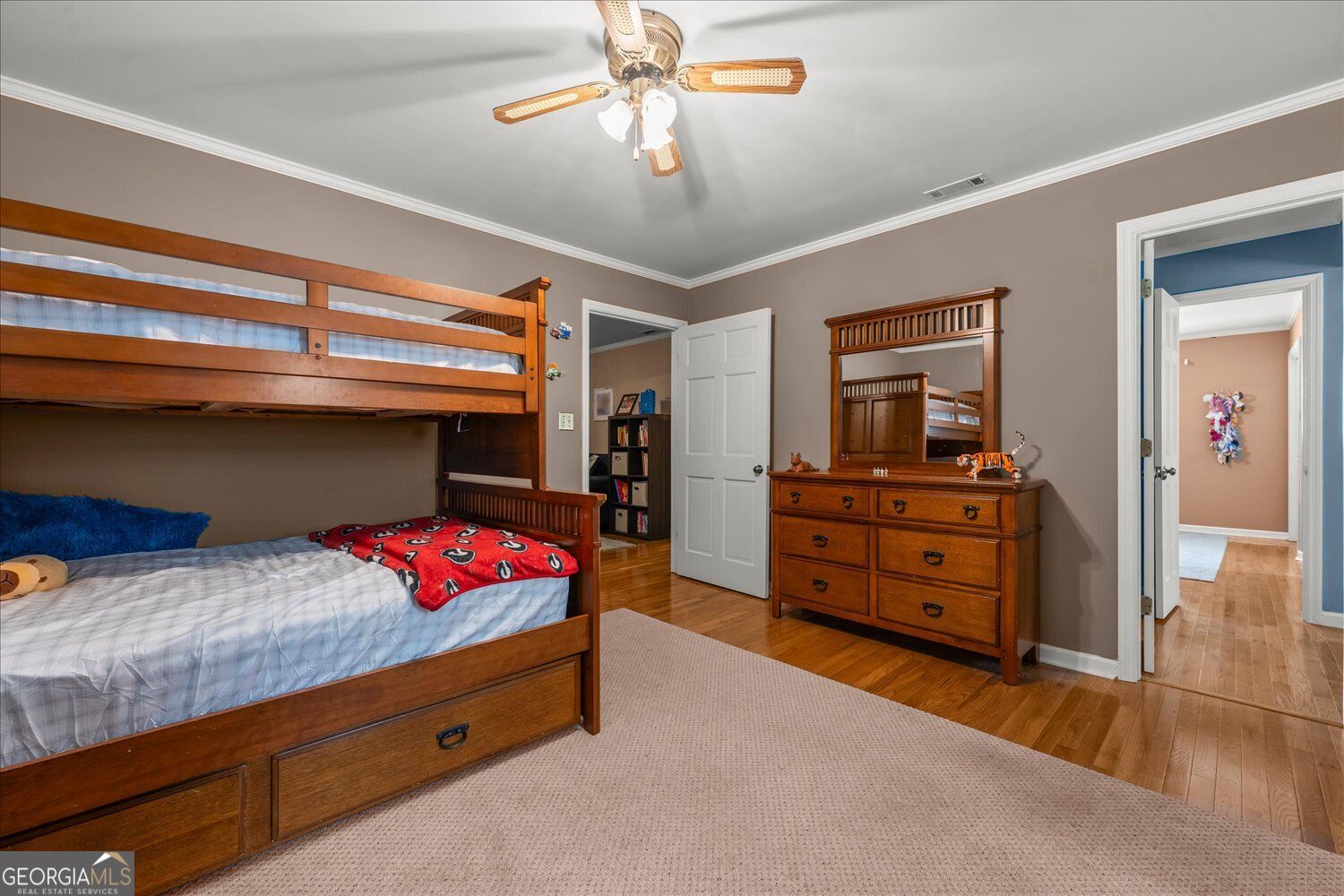 917 Laprade Street Property Photo 35