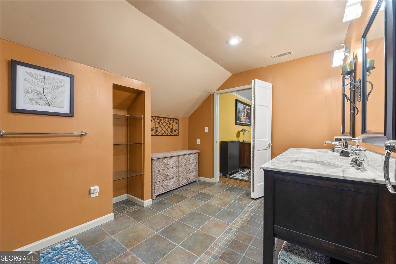917 Laprade Street Property Photo 46