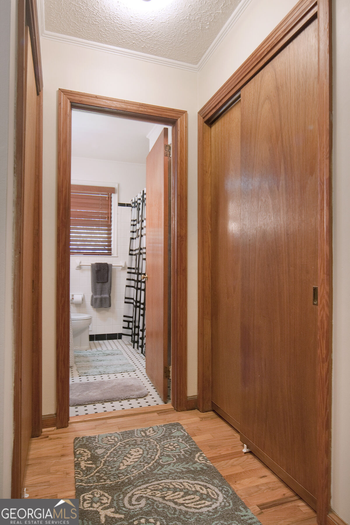 437 Pine Street Property Photo 15