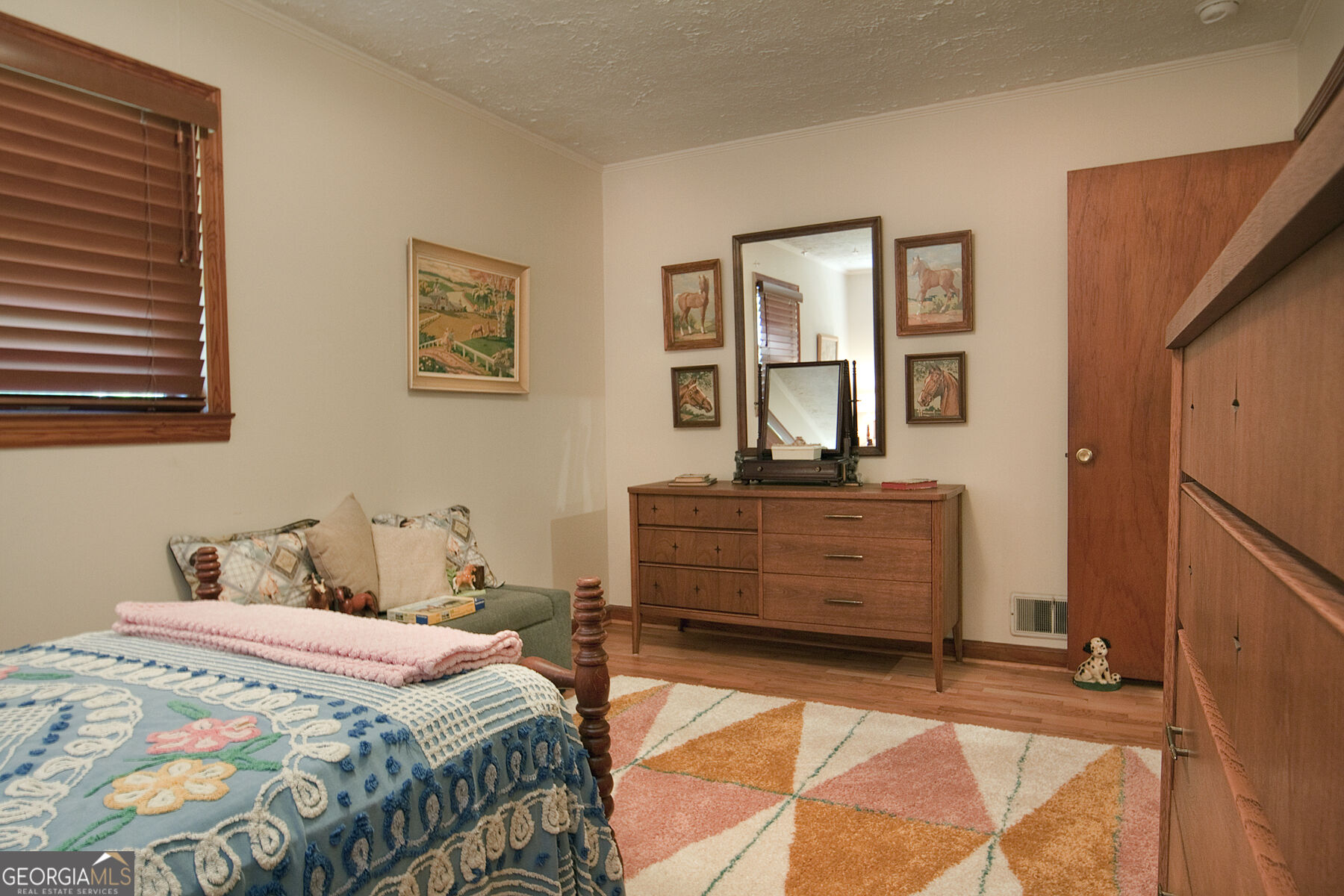 437 Pine Street Property Photo 19