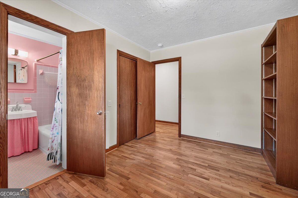 437 Pine Street Property Photo 50