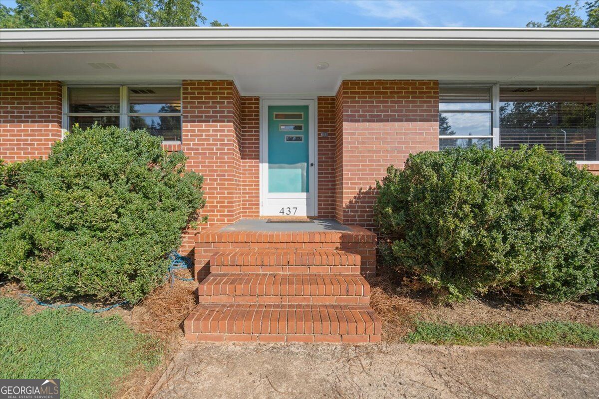 437 Pine Street Property Photo 66