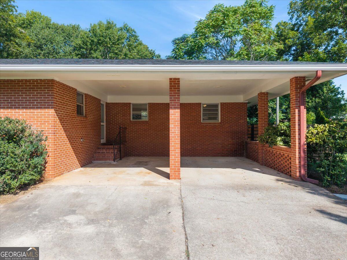 437 Pine Street Property Photo 67