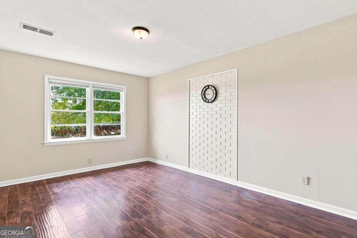120 Westview Street Property Photo 18