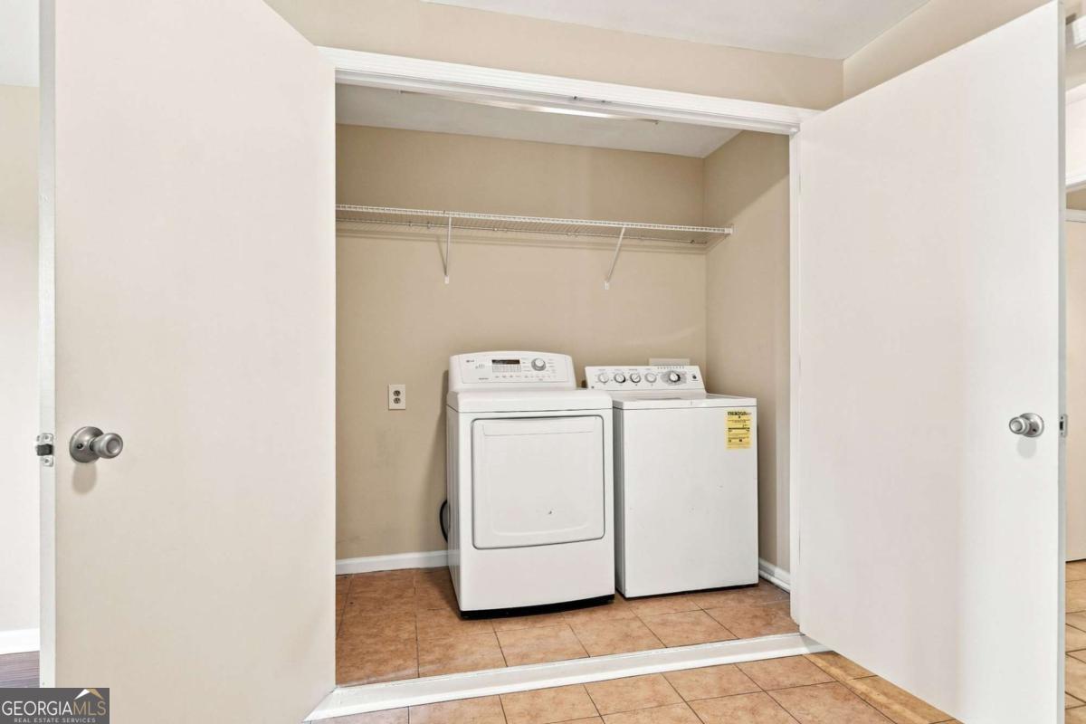 120 Westview Street Property Photo 20