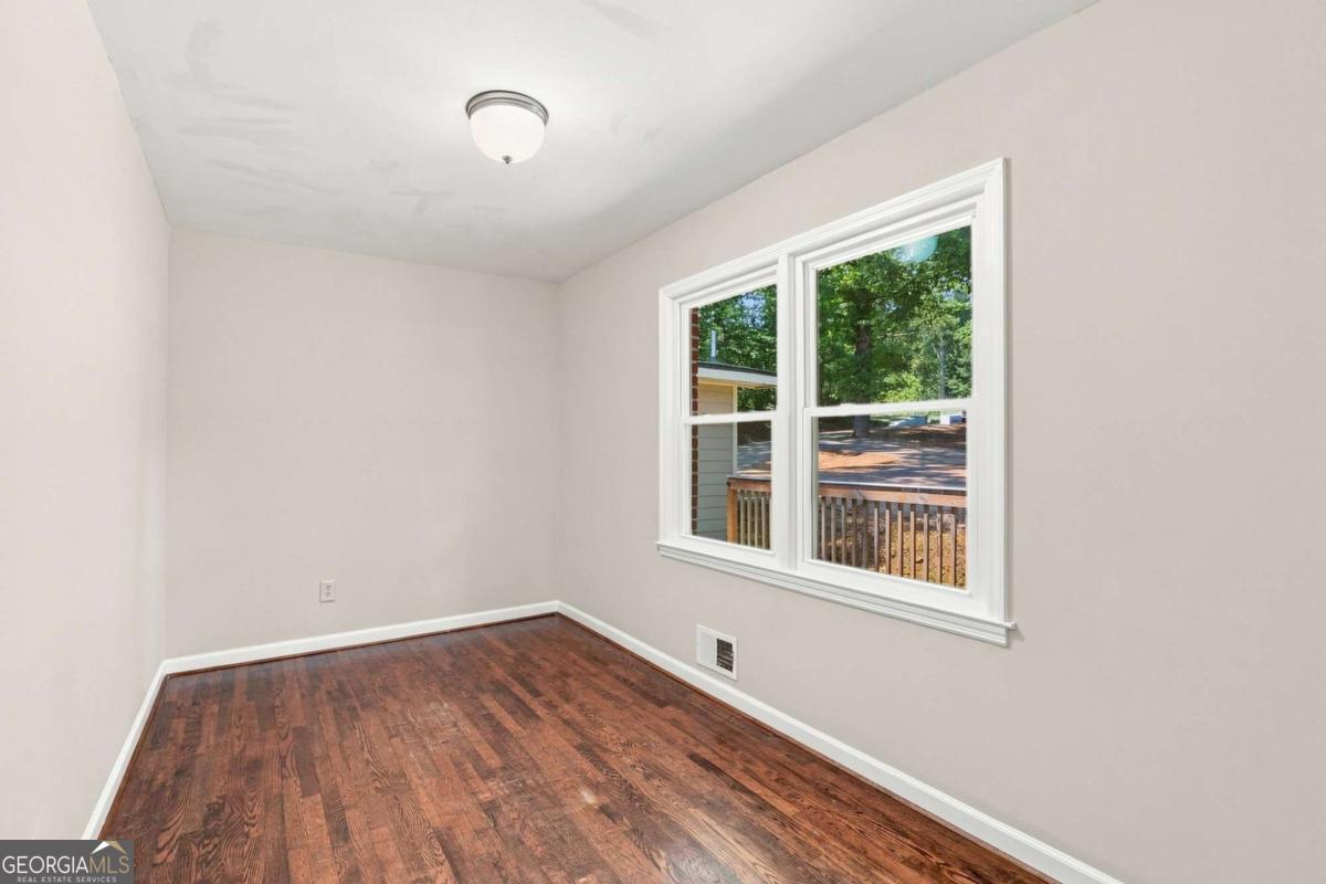 120 Westview Street Property Photo 33