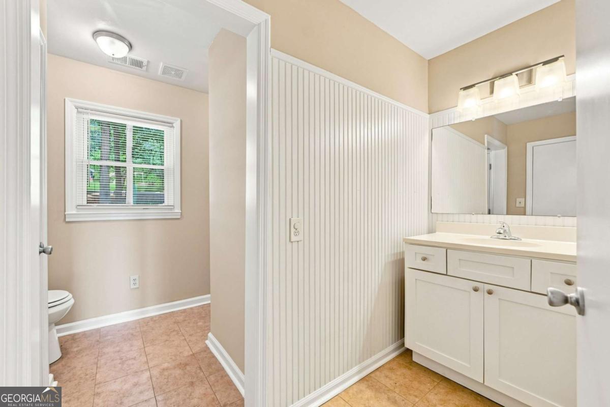 120 Westview Street Property Photo 34